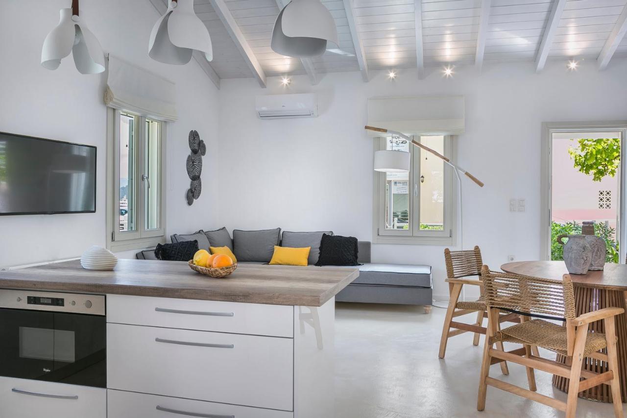 Villa Olvio Living By The Sea Sami  Exterior foto