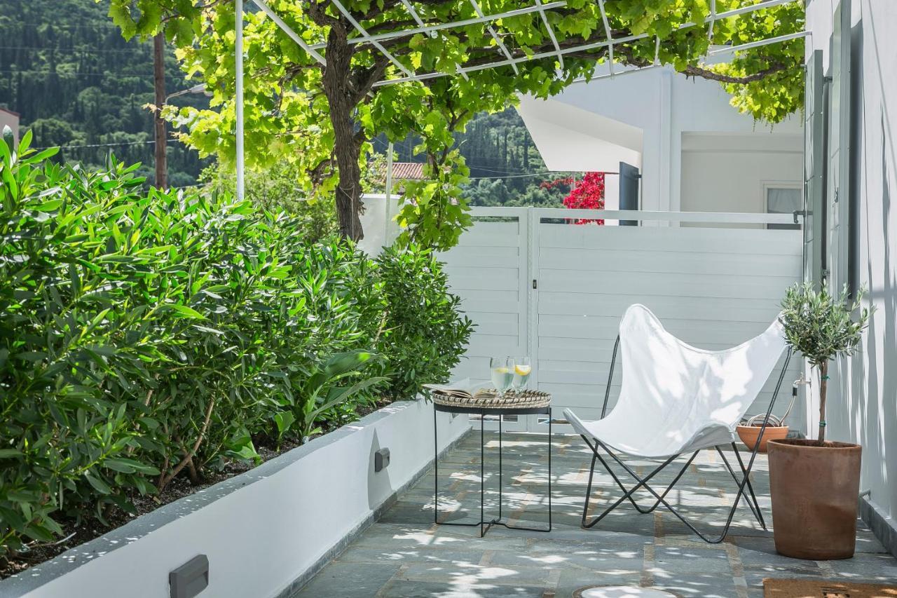 Villa Olvio Living By The Sea Sami  Exterior foto